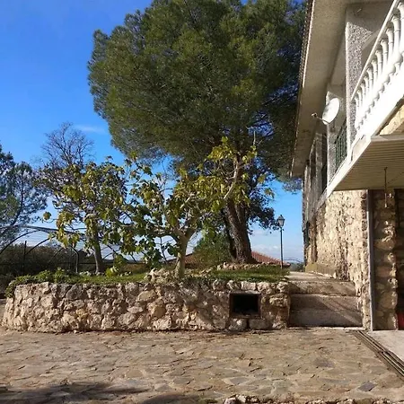 Increible En La Sierra De Altomira Piscina Privada Y Barbacoa